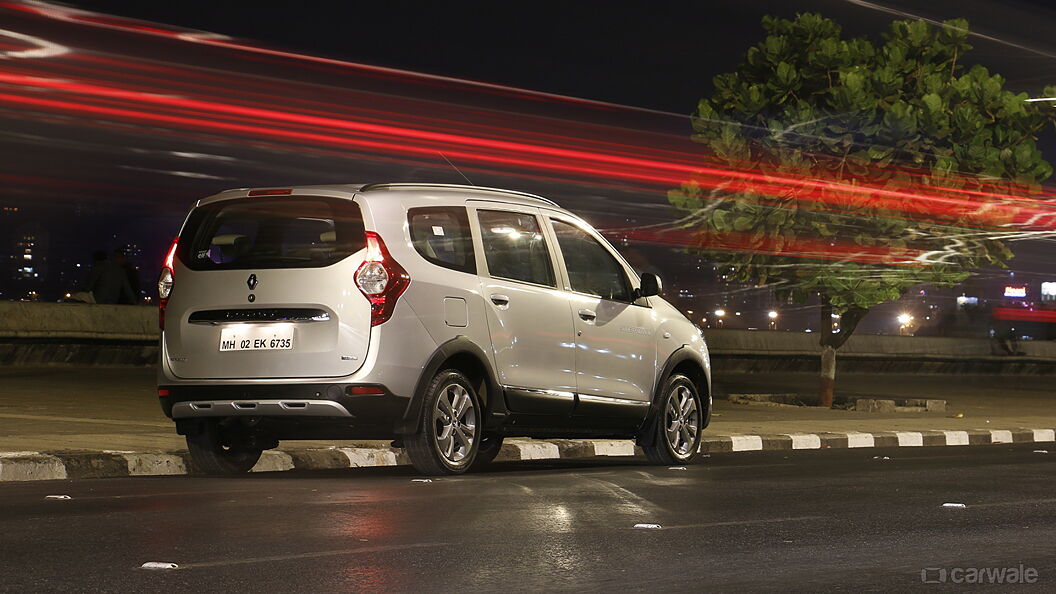 Renault Lodgy Stepway 110ps First Drive Review - CarWale