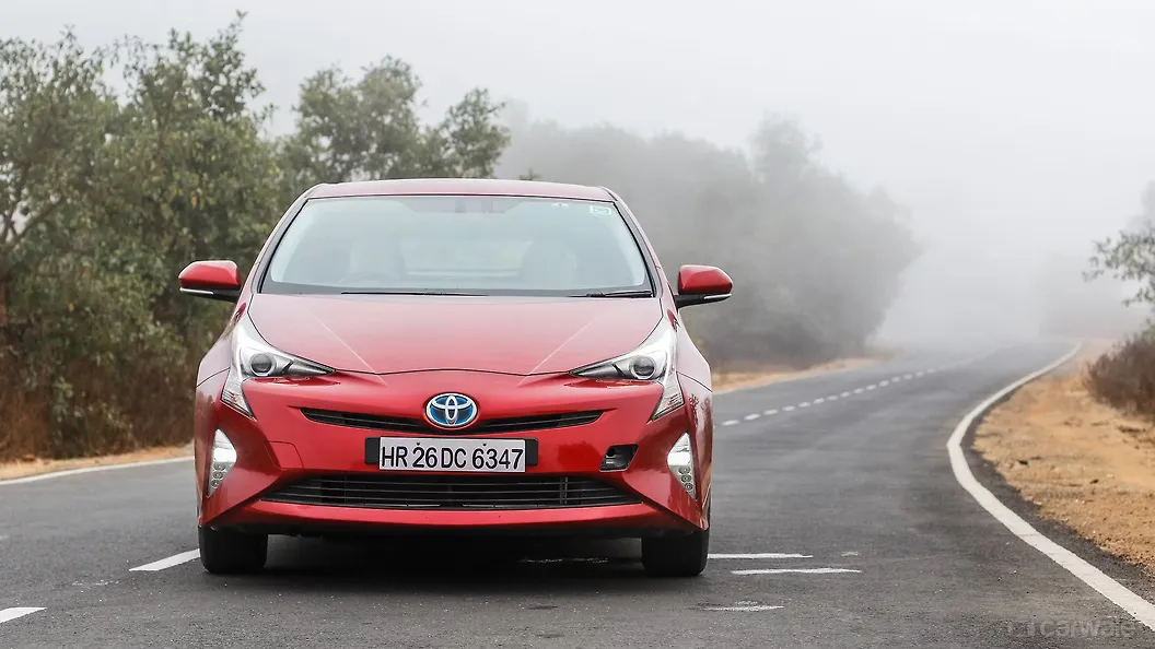 Prious Car Rear Prius Rear View Image, Prius Photos in India - CarWale