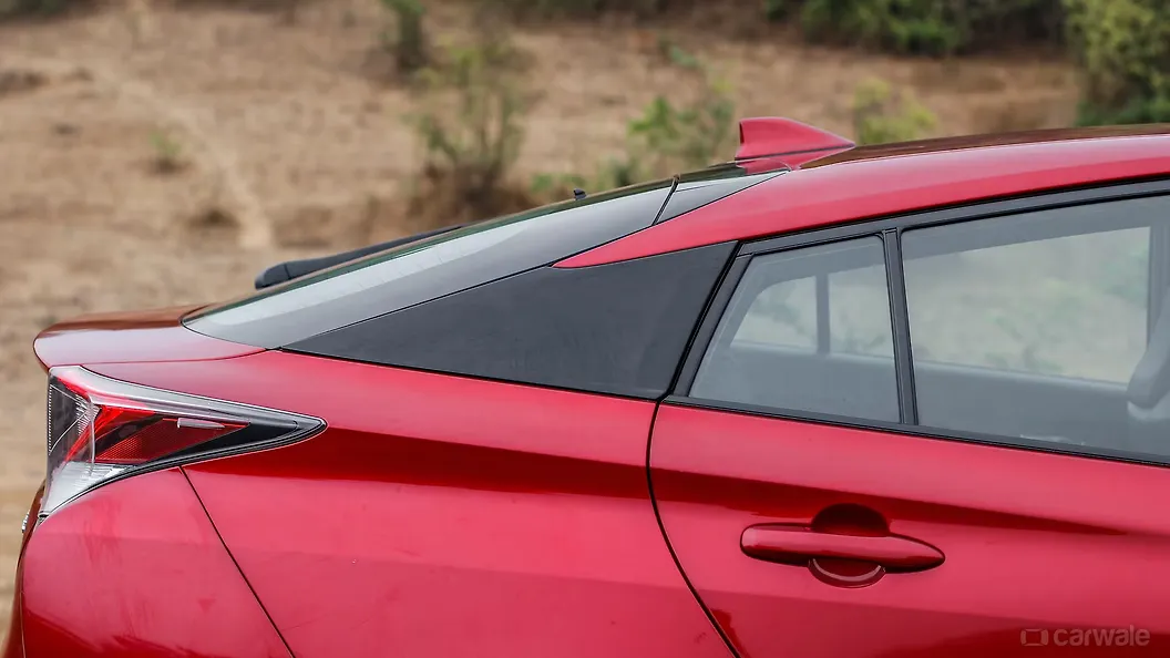 Prius Rear View Window Prius Exterior Image, Prius Photos in India - CarWale