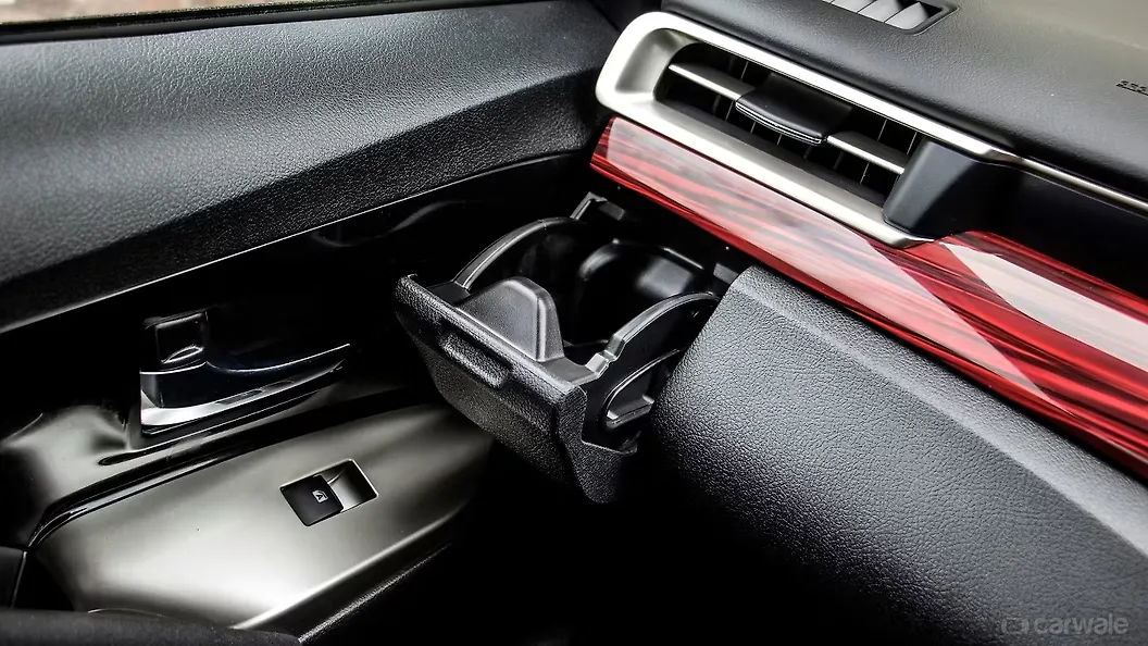 Innova Crysta [20162020] Dashboard Image, Innova Crysta [20162020