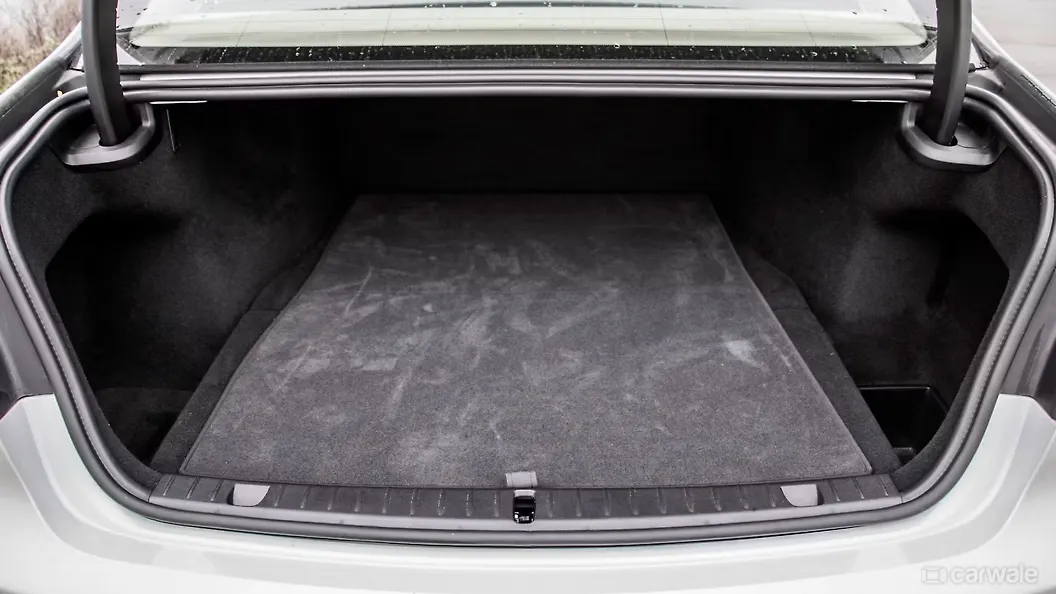 Discontinued BMW 7 Series 2019 Boot Space