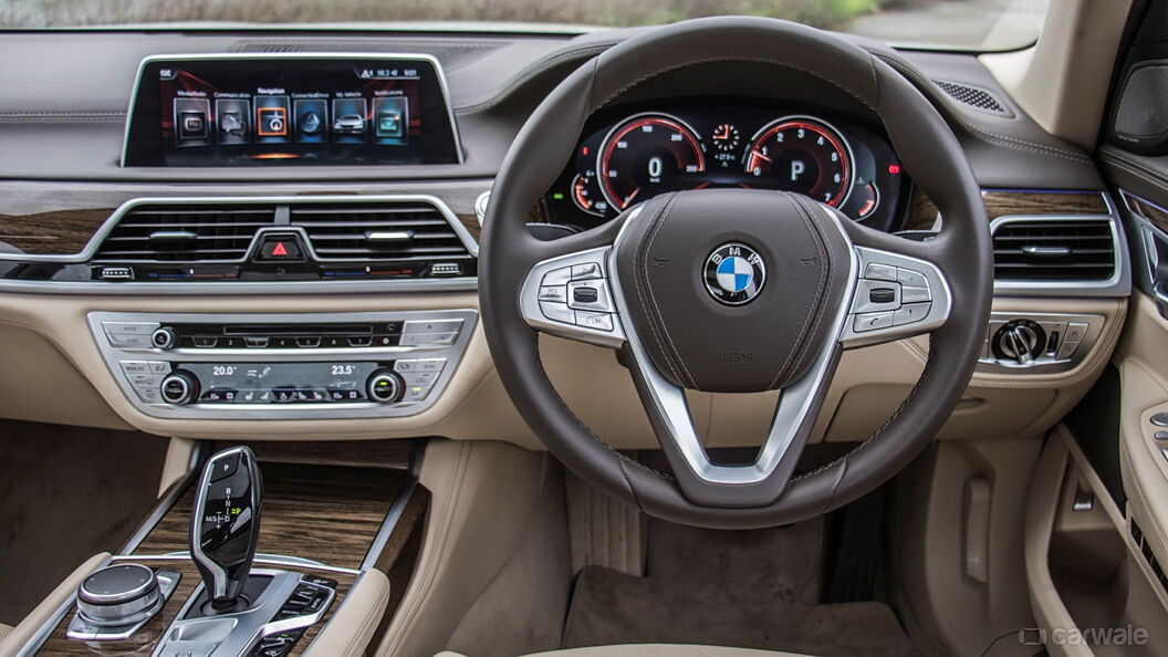 Discontinued BMW 7 Series 2019 Dashboard