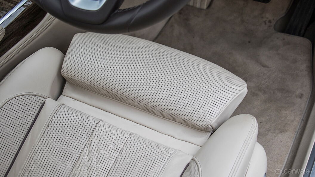 Discontinued BMW 7 Series 2016 Interior