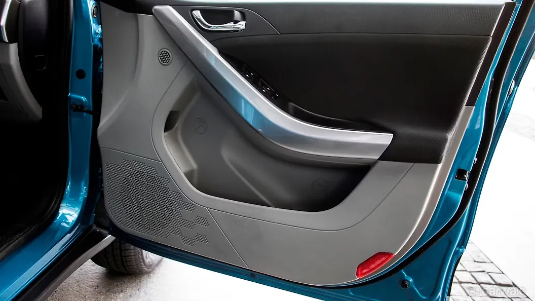 Nexon [20172020] Door Handles Image, Nexon [20172020] Photos in India