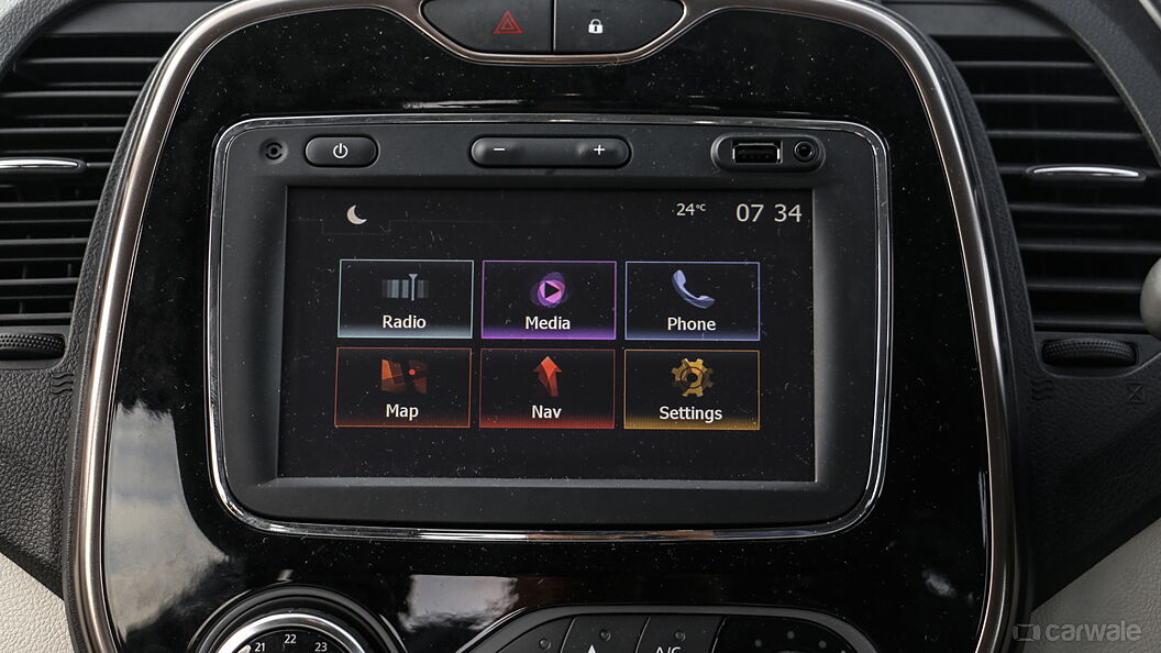 Discontinued Renault Captur 2017 Music System