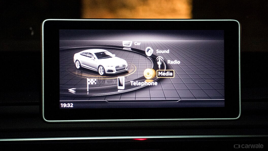 Audi A5 Music System
