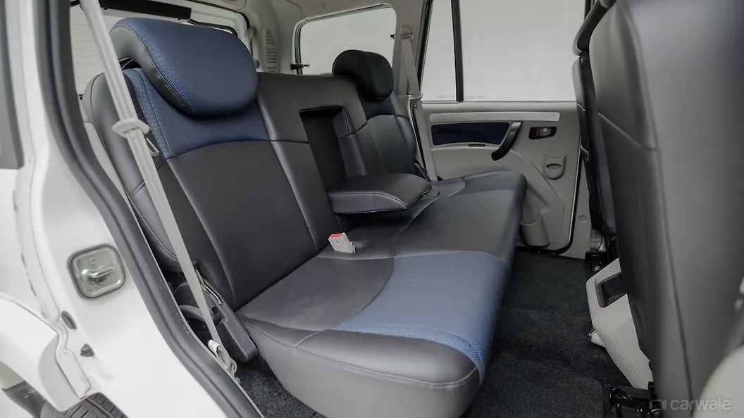 Mahindra Scorpio Photo, Rear Seat Space Image CarWale