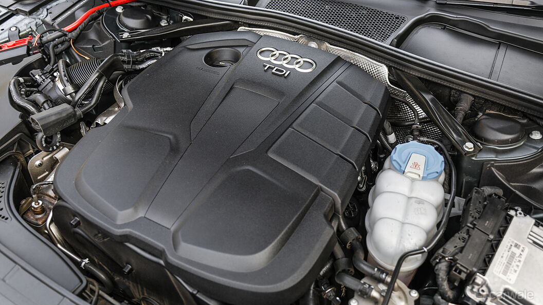 Audi A5 Cabriolet Engine Bay