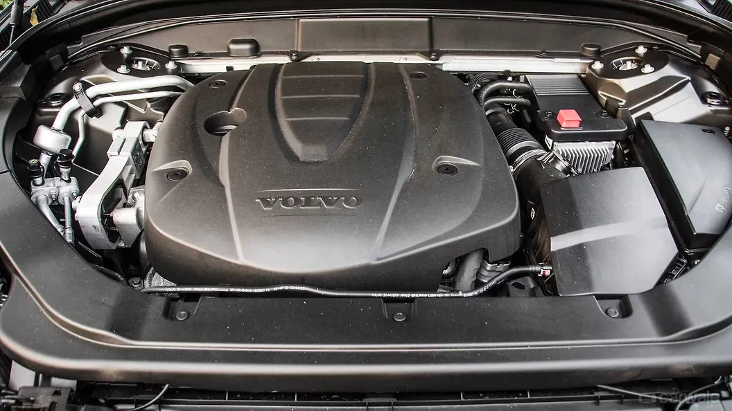 Volvo XC60 Photo, Volvo New XC60 Engine Bay Image CarWale