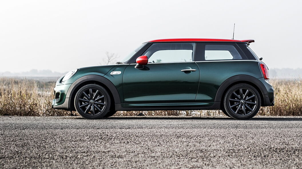 Discontinued MINI Cooper 2014 Left Side View