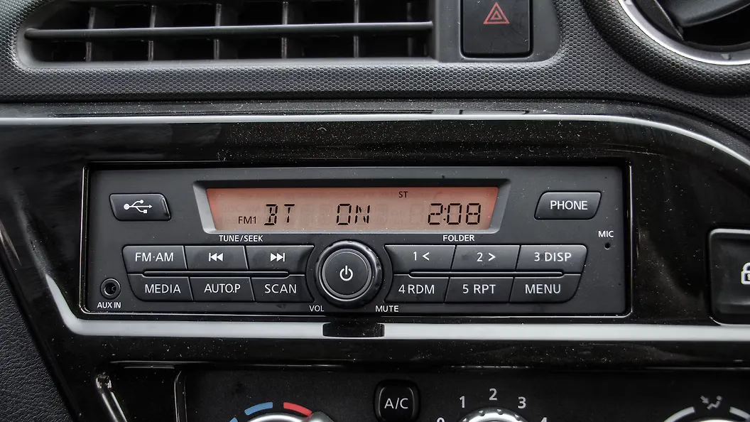 datsun redi go music system price