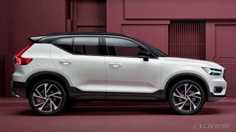 Discontinued Volvo XC40 2018 Right Side