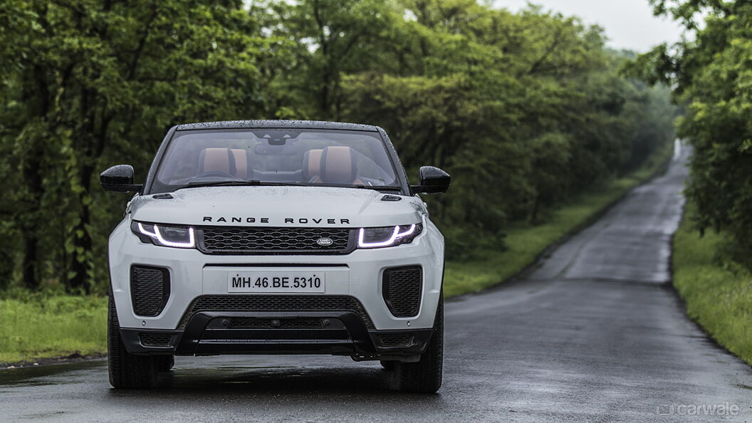 Discontinued Land Rover Range Rover Evoque 2016 Front View