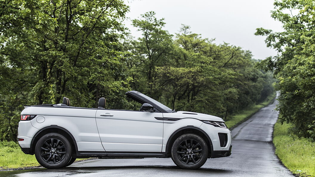 Discontinued Land Rover Range Rover Evoque 2016 Right Side