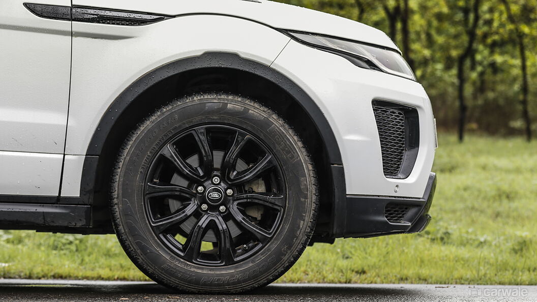Discontinued Land Rover Range Rover Evoque 2016 Wheels-Tyres