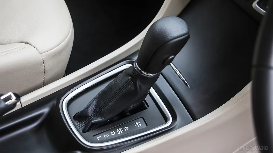 Ciaz GearLever Image, Ciaz Photos in India CarWale