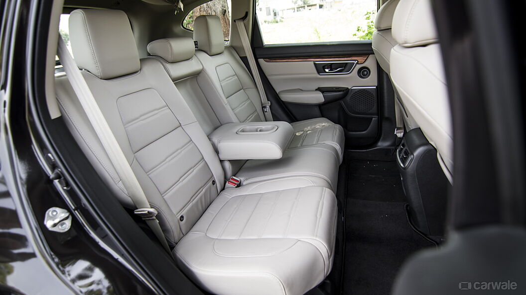 Discontinued Honda CR-V 2013 Rear Seat Space