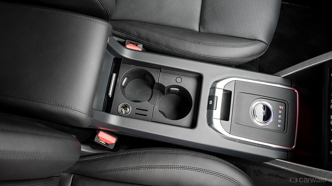 Land Rover Discovery Sport [2018-2020] Cup Holder