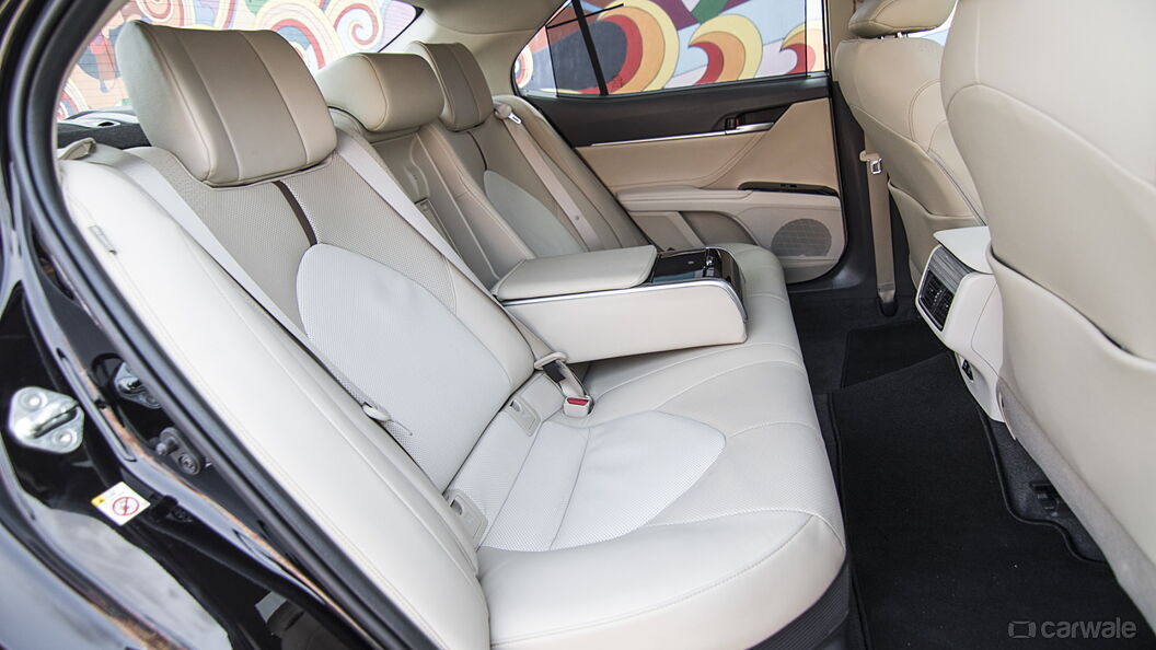 Discontinued Toyota Camry 2019 Interior