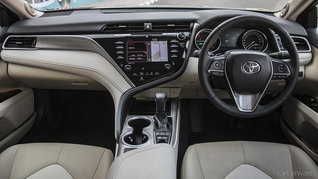 Camry Interior Image, Camry Photos in India - CarWale