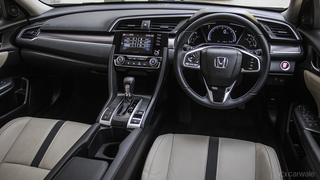 Civic Interior Image, Civic Photos in India - CarWale