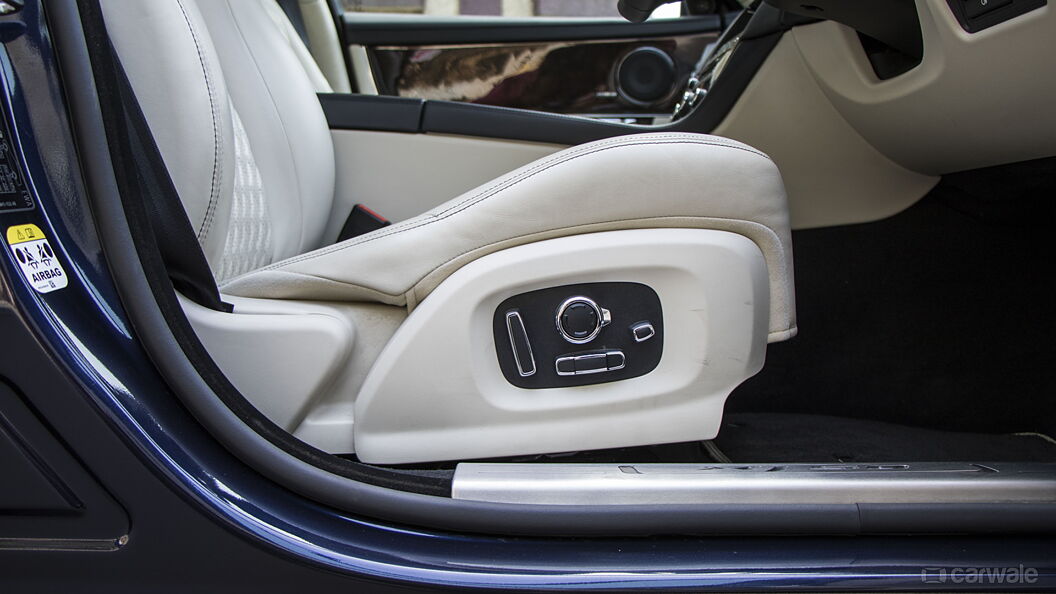 Jaguar XJ L Interior