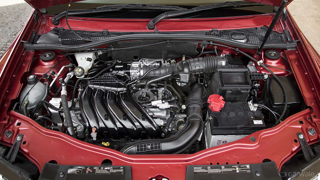 Discontinued Renault Duster 2016 Engine Bay