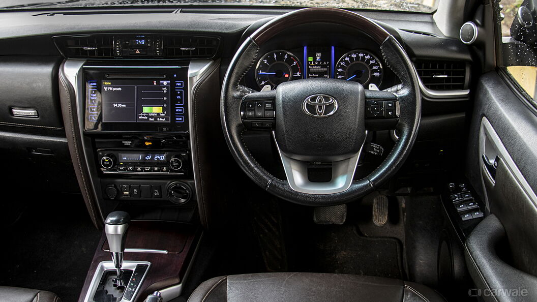 Toyota Fortuner [2016-2021] Exterior
