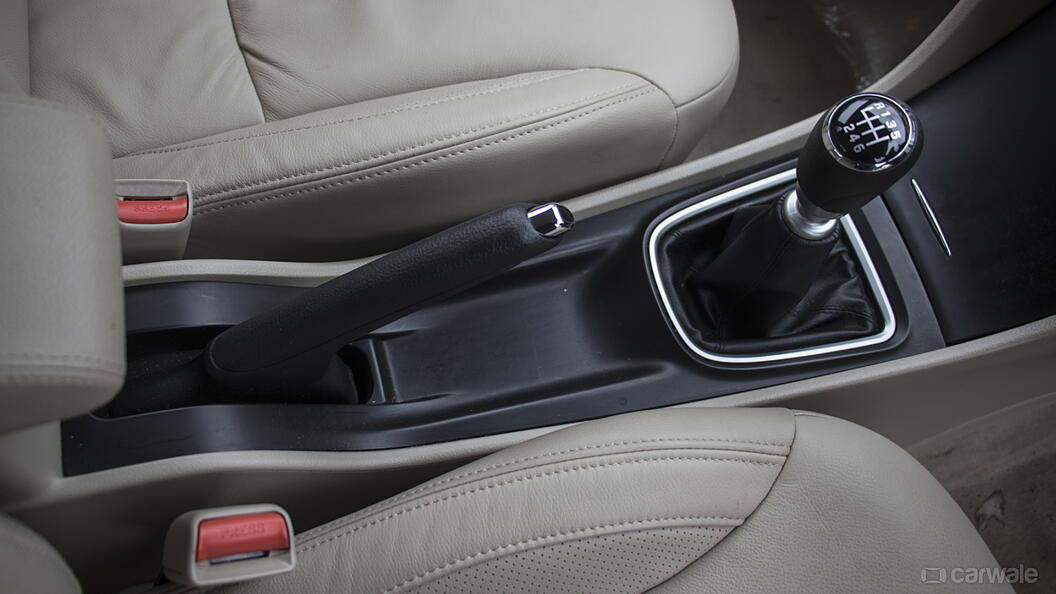 Ciaz Interior Image, Ciaz Photos in India - CarWale