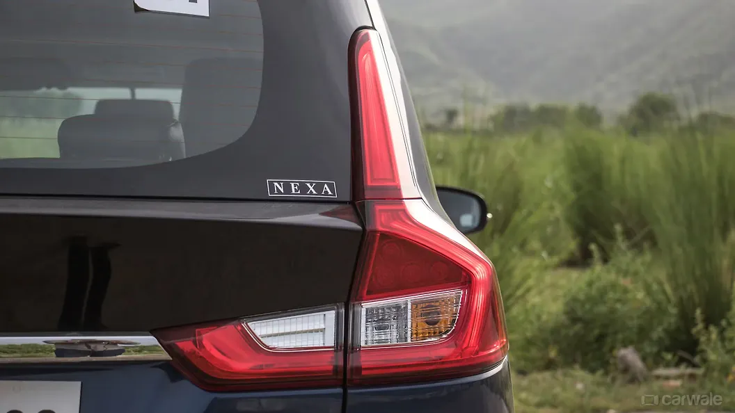 Discontinued Maruti Suzuki XL6 2019 Exterior