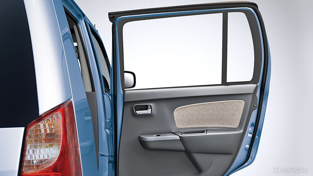 Discontinued Maruti Suzuki Wagon R 1.0 2014 Door