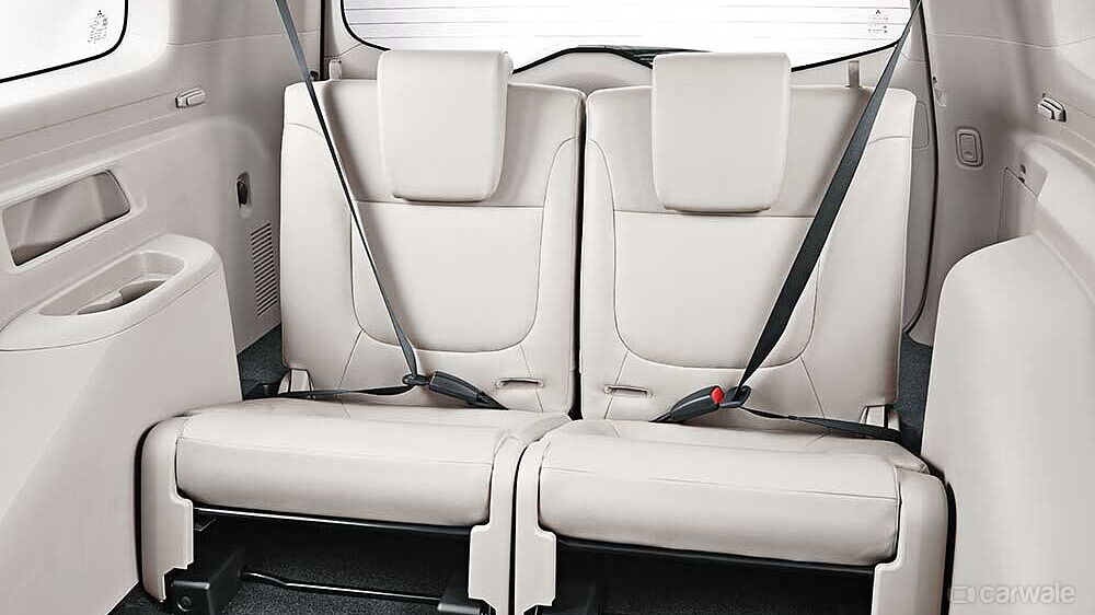 Mitsubishi Pajero Sport Rear Seat Space