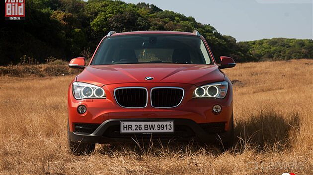 Discontinued BMW X1 2016 Front View