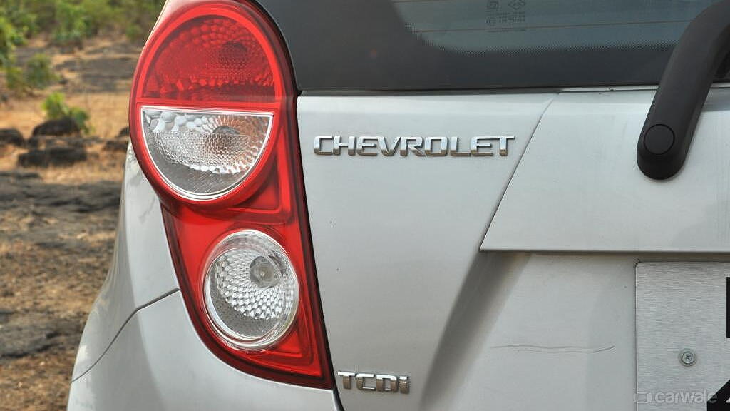 Discontinued Chevrolet Beat 2014 Tail Lamps