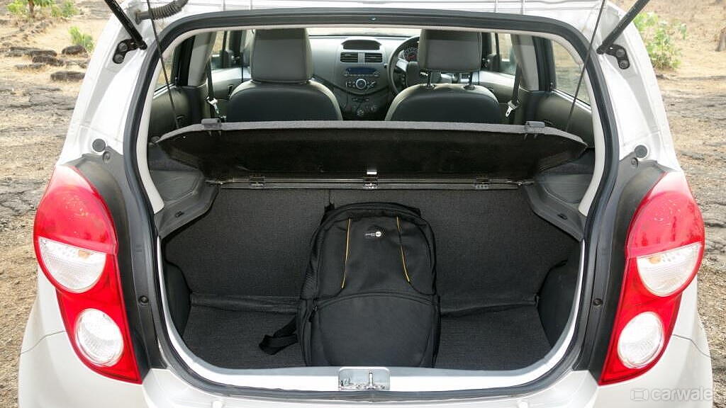Discontinued Chevrolet Beat 2014 Boot Space