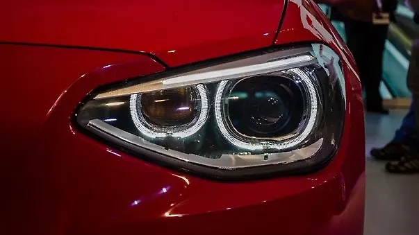 1 Series 13 17 Cup Holder Image 1 Series 13 17 Photos In India Carwale 1 Series 13 17 Cup Holder Image 1 Series 13 17 Photos In India Carwale