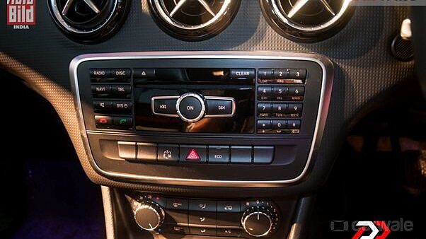 Discontinued Mercedes-Benz A-Class 2013 Music System