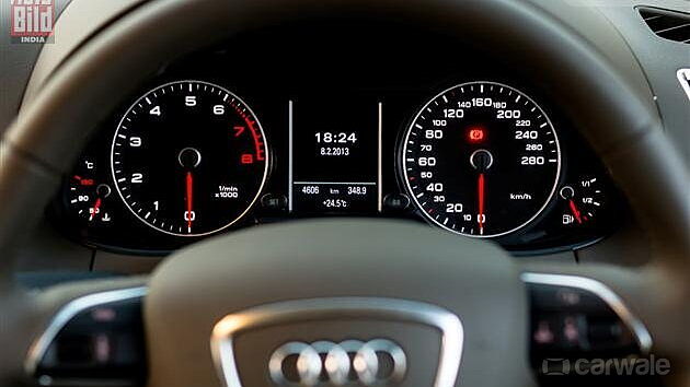 Discontinued Audi Q5 2013 Instrument Panel