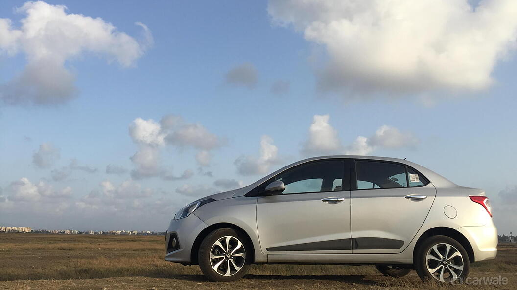 Discontinued Hyundai Xcent 2014 Left Side