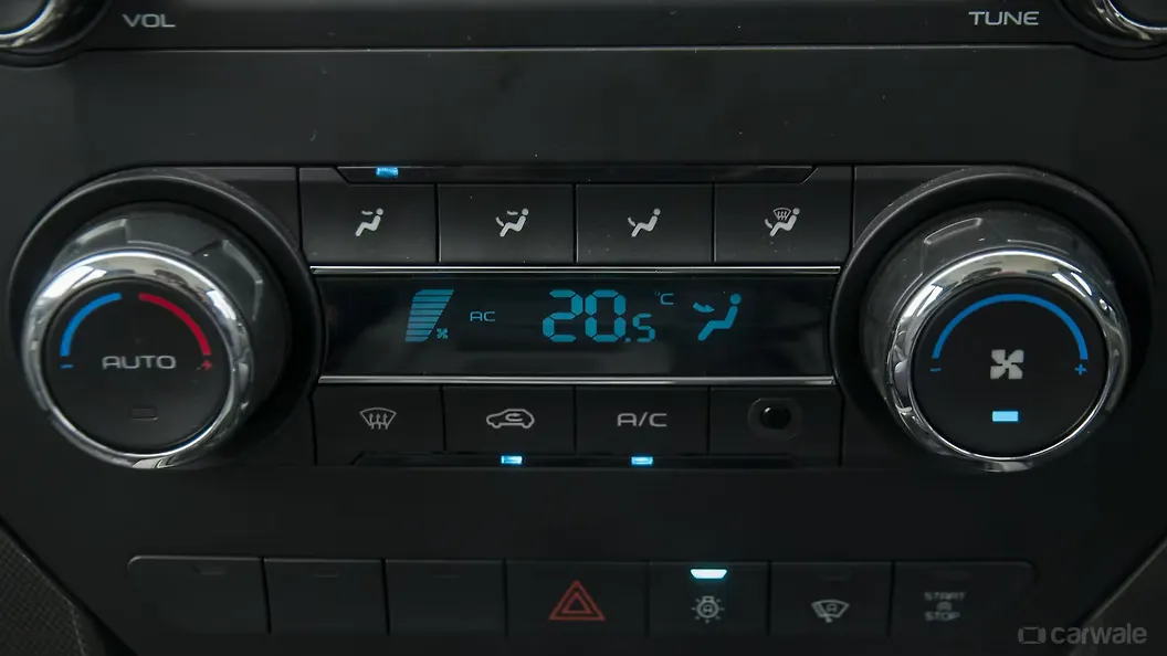 Scorpio [20142017] AC Console Image, Scorpio [20142017] Photos in