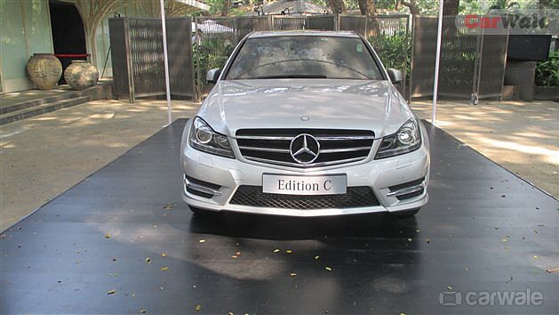 Discontinued Mercedes-Benz C-Class 2011 Front View