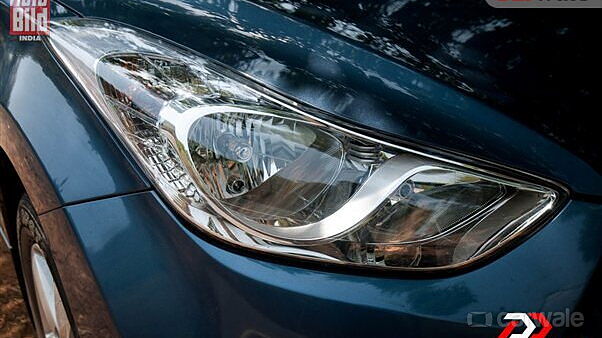 Discontinued Hyundai Elantra 2012 Headlamps