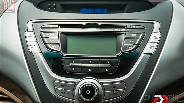 Discontinued Hyundai Elantra 2012 Music System