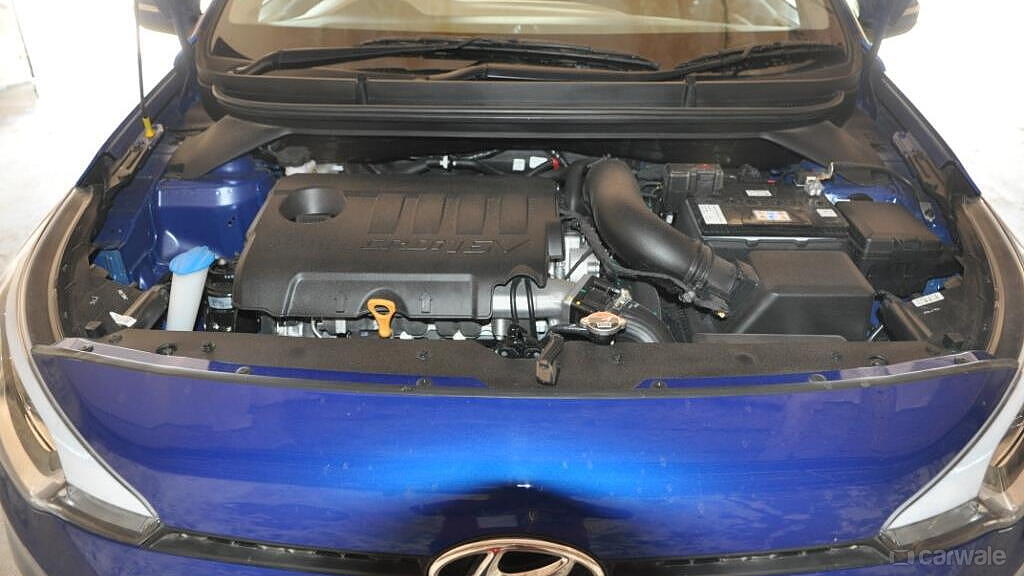 Elite i20 [2014-2015] Engine Bay Image, Elite i20 [2014-2015] Photos in ...