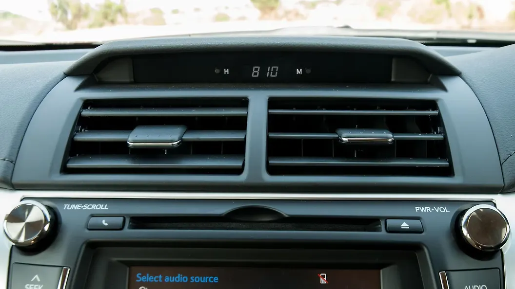 Toyota Camry 2015 2019 Photo Interior 52223 Image Carwale