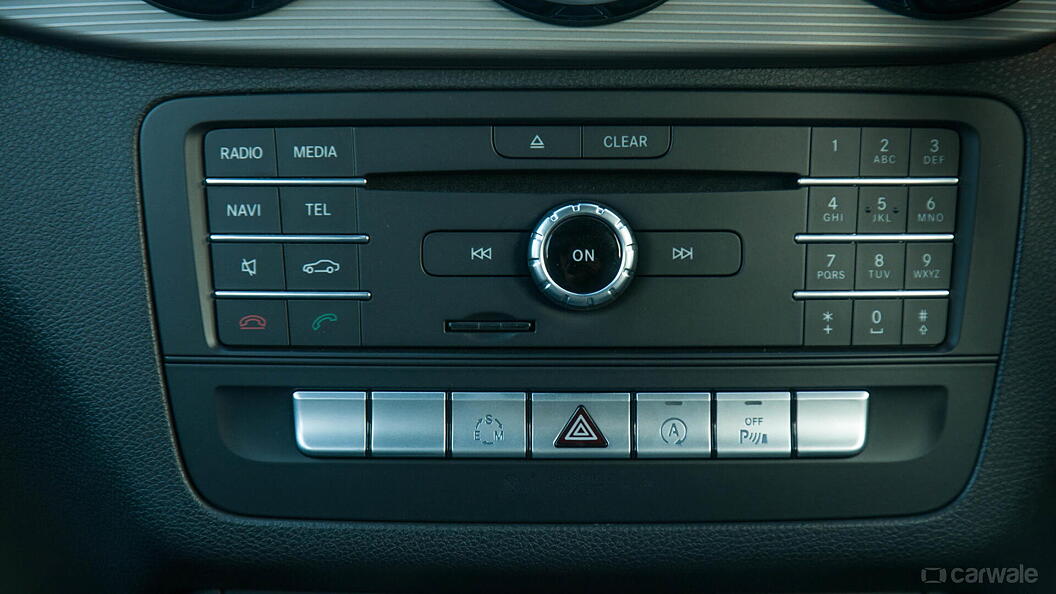 Mercedes-Benz B-Class Music System