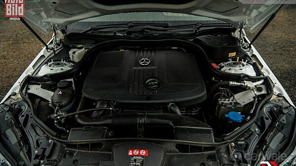 Mercedes-Benz E-Class [2013-2015] Engine Bay