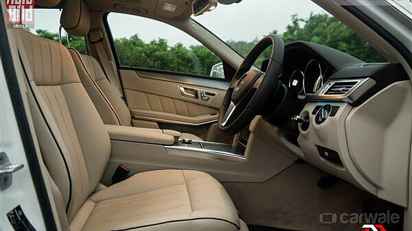 Discontinued Mercedes-Benz E-Class 2013 Front-Seats