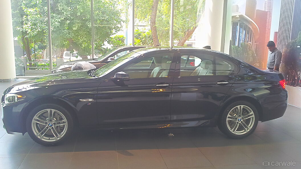 Discontinued BMW 5 Series 2013 Left Side View