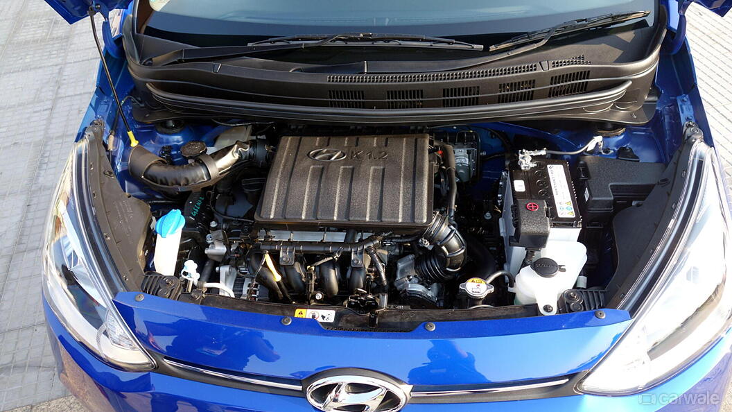 Discontinued Hyundai Xcent 2014 Engine Bay